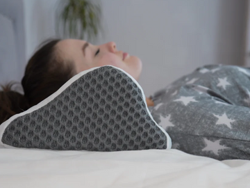 Many Benefits of Using a Memory Foam Pillow for Back Sleepers