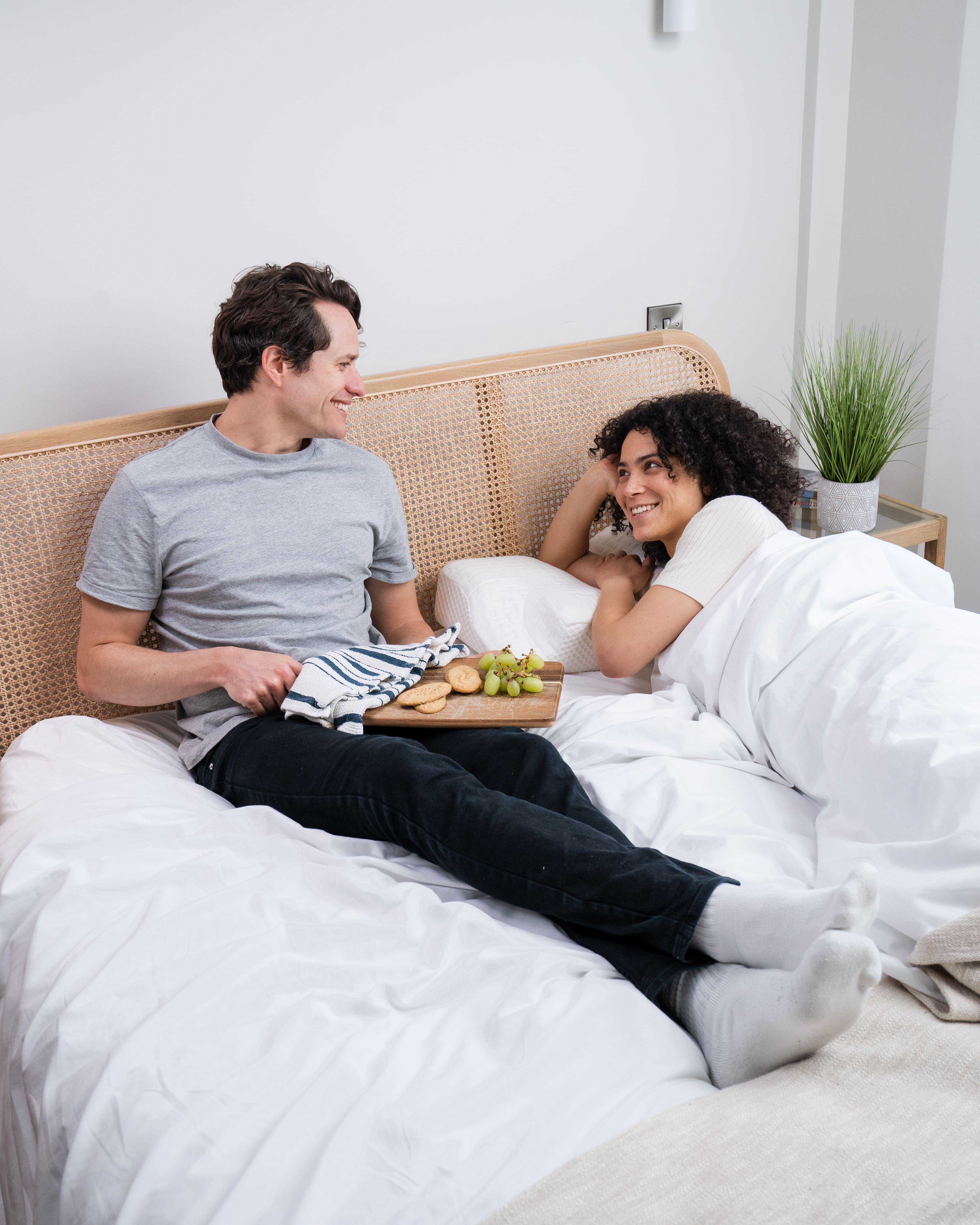 Portsmouth home side clearance sleeper contour pillow
