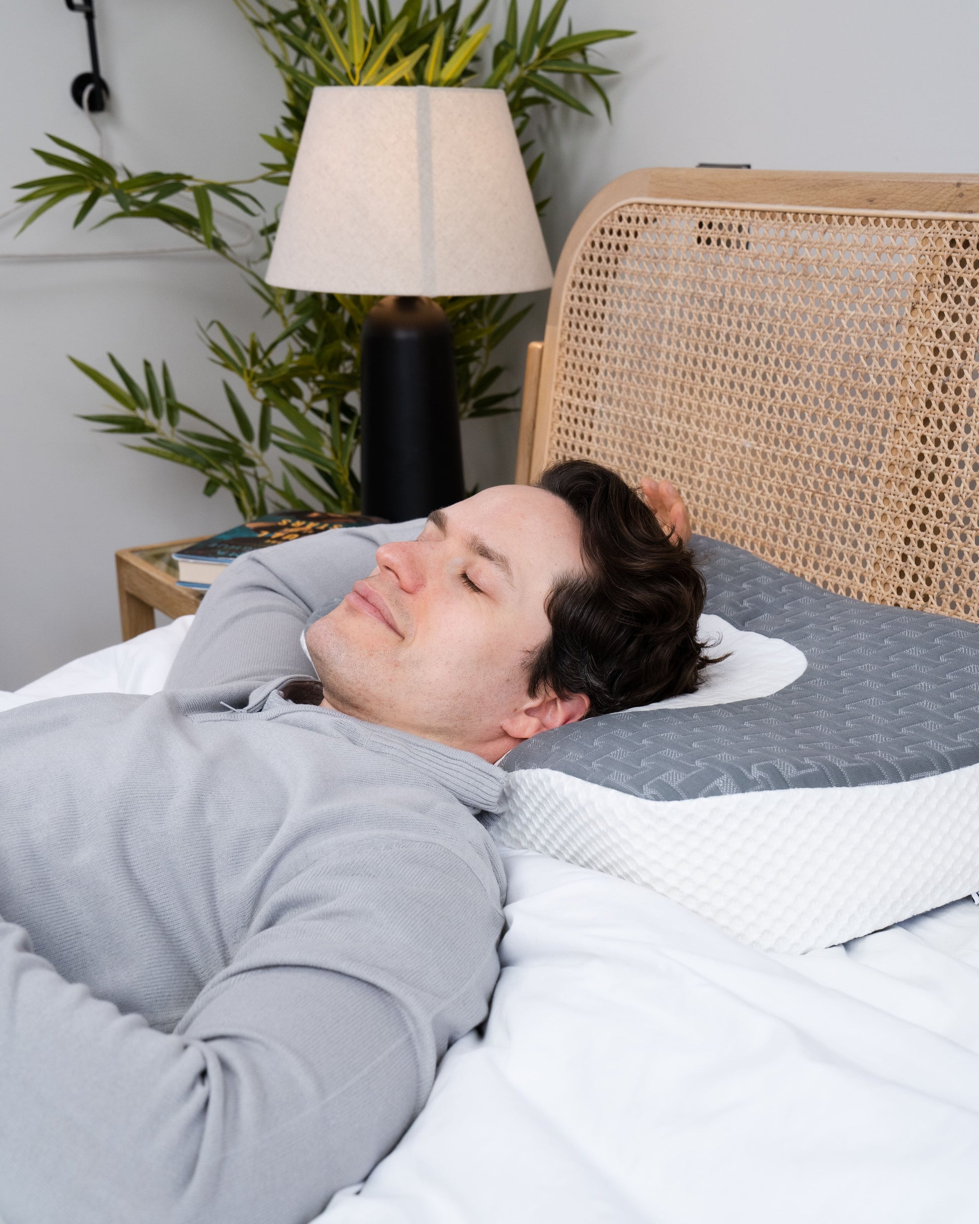 Elviros Contour Orthopedic Pillows